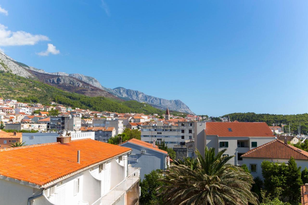 Ivan Centar Makarska